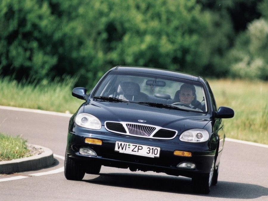  Daewoo Leganza 1997 года  (WW) (фото 11 из 17)